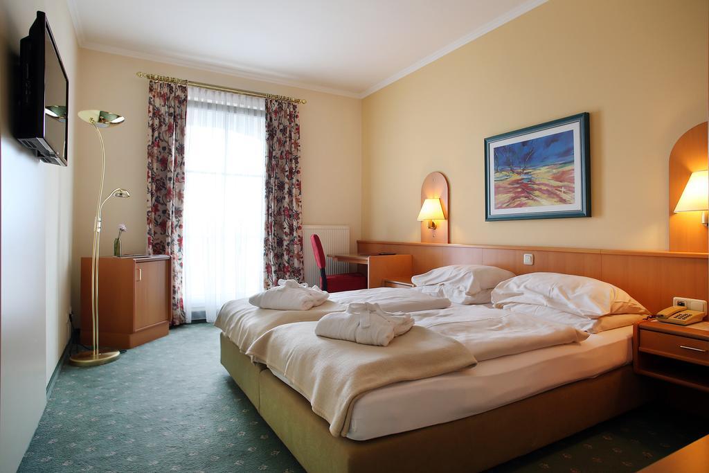 Hotel Rose Мариа-Таферль Экстерьер фото